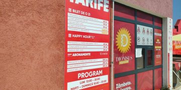 Ștrandul Sucevei, și scump, și fără mîncare și băutură de-acasă