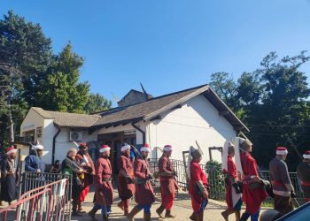 Trei profesori universitari, în trupa turcilor prezentă la Festivalul de Artă Medievală de la Suceava – doi specializați în tir tradițional cu arcul și unul în călărie tradițională