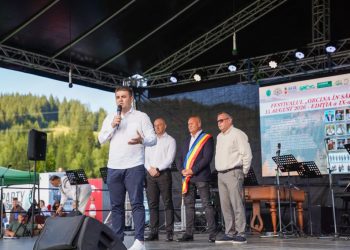 Ziua Comunei Moldovița. Gheorghe Șoldan: De săptămîna viitoare încep lucrările pe drumul Moldovița-Vama