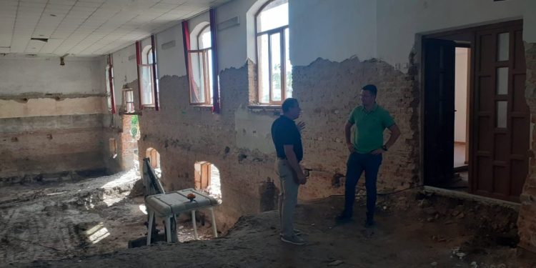 Lucrări de refacere a Căminului Cultural Liteni