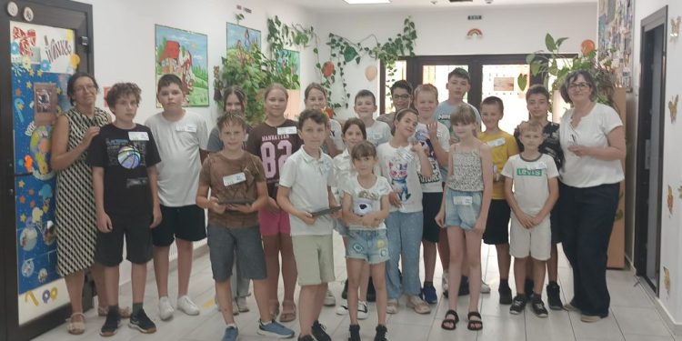 Roboți, circuite electrice, muzică și activități în aer liber, la Școala de Vară ”Just4Fun” organizată de Palatul Copiilor Suceava