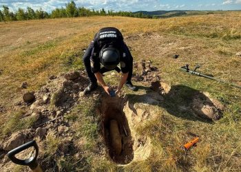 Proiectil din Primul Război Mondial, funcțional, descoperit la Arbore, distrus