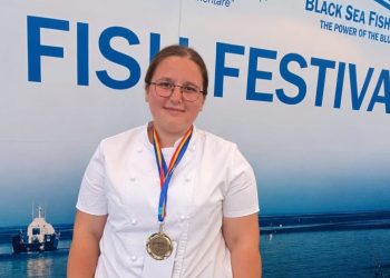 Studentă de la FIA Suceava, premiul I și medalie de aur la Festivalul Peștelui Durabil Românesc – Black Sea Fish Festival
