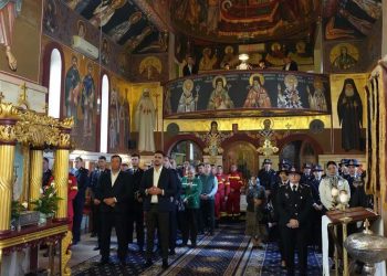 Slujbă la Biserica Militară din Suceava, prilejuită de prăznuirea Sfîntului Ierarh Iosif cel Nou de la Partoș, ocrotitorul spiritual al pompierilor din România