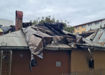 O nouă solicitare de sprijin pentru femeia de 85 de ani din cartierul Burdujeni a cărei casă a fost lovită de incendiu. Orice fel de sprijin este binevenit