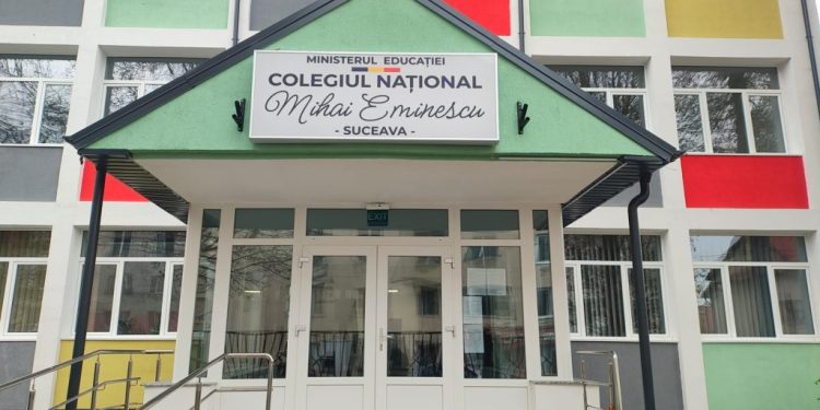 Colegiul Național ”Mihai Eminescu” Suceava, școala cu cei mai mulți inspectori școlari și cu 14 profesori care au titlul de doctor