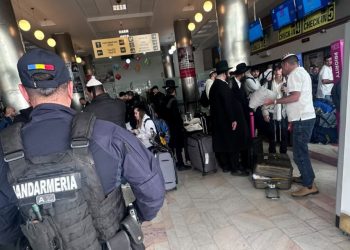 Mii de pelerini evrei hasidici au tranzitat județul Suceava spre și dinspre Ucraina, fără să se înregistreze incidente. Prefectul Bogdan Păstrăv mulțumește tuturor instituțiilor și structurilor implicate pentru profesionalism