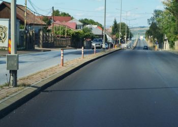 Guvernul nu mai are bani pentru drumul care traversează Fălticeniul, dar primarul spune că va găsi fonduri pentru a-l termina pînă la finele anului