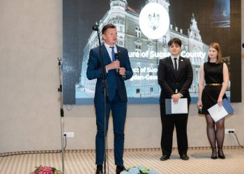 Prefectul Bogdan Păstrăv, către participanții la Olimpiada Internațională de Engleză: Este o bucurie și o onoare pentru județul Suceava să găzduiască un eveniment care pune în centrul său dialogul dintre culturi