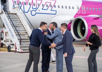 Delegație Wizz Air, vizită la aeroportul sucevean. Gheorghe Șoldan: Discutăm constant cu Wizz Air despre destinațiile pe care oamenii și le doresc