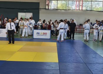 Clubul Motiuashi, cu 5 judoka la competiția de la Todirești. Trei sportivi au fost pe podium. La clubul fostului multiplului campion național și balcanic Adrian Szekely, care are centura neagră cu 5 dani, sînt sportivi de la 5 ani și pînă la 60 de ani