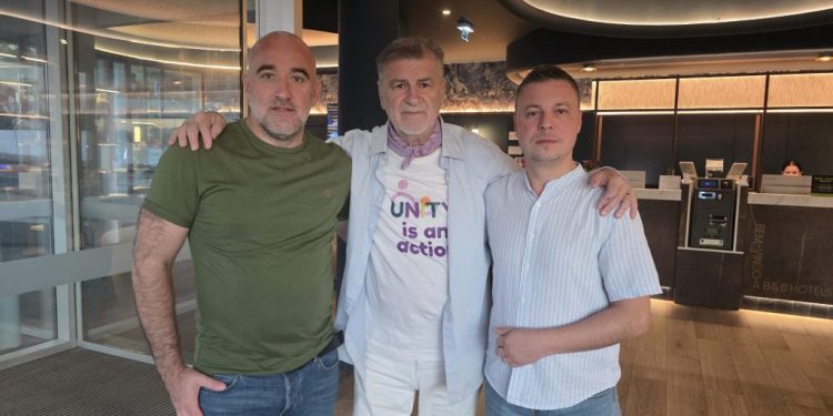 Maestrul PIM, Ionuț Epureanu și Vasile Gafiuc, la un seminar european despre combaterea discursului instigator la ură, în Portugalia. Adjunctul IPJ: Sîntem nerăbdători să ajungem acasă și să diseminăm ceea ce am învățat aici. Un proiect de o importanță, sperăm noi, deosebită pentru județul Suceava, dar și pentru județul Botoșani
