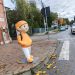 Manechinul de la trecerea de pietoni de la ”Petru Rareș”, fără un ochi și fără cozorocul de la șapcă
