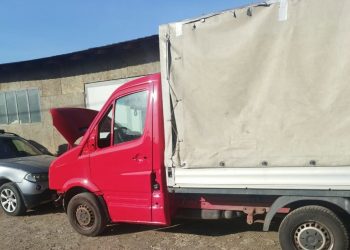Amendă de 5.000 de lei și suspendarea activității, pentru o vopsitorie auto care nu avea autorizație de mediu