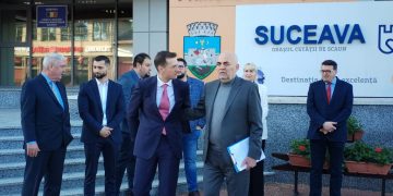 Criticii lui Vasile Rîmbu, atacați grosolan de aparatul său de propagandă