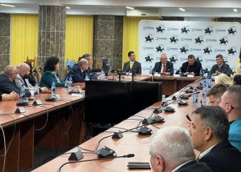 O delegație a Camerei de Comerț România-Turcia, primită de viceprimarul Daniel Ungurian. La întîlnire au fost prezenți și reprezentanții unor firme sucevene